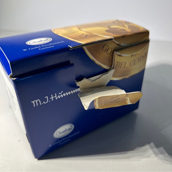 Goebel Hummel Bumblebee Blossom #2068/A 3.25’ First Issue from 1999 Garmany - Picture 11 of 11